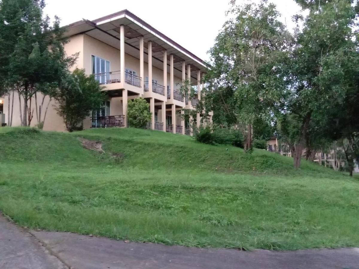 Hin Dat Nakakiri Resort & Spa מראה חיצוני תמונה