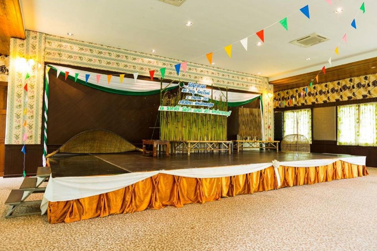 Hin Dat Nakakiri Resort & Spa מראה חיצוני תמונה